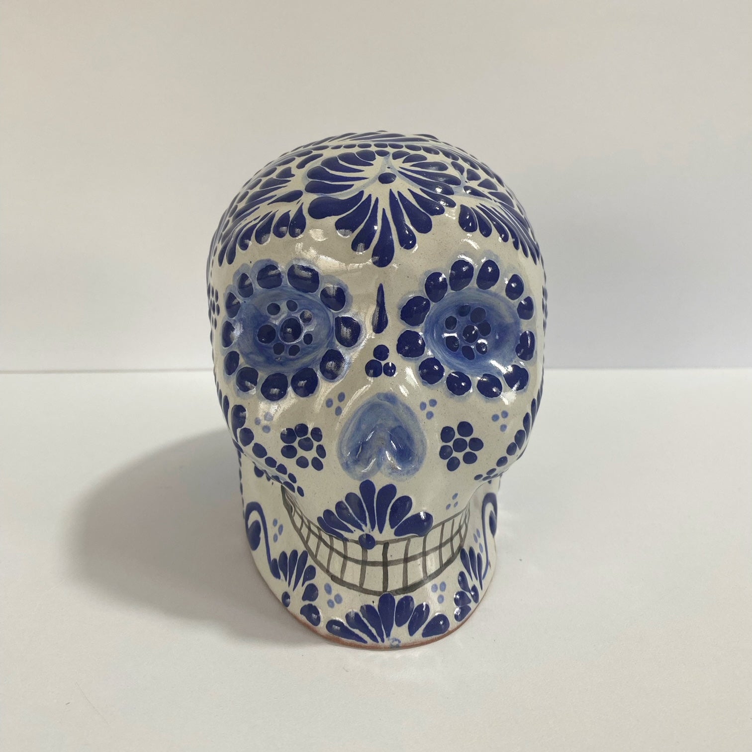 CALAVERA GRANDE FONDO BLANCO DECORADO AZUL COBALTO CENEFA