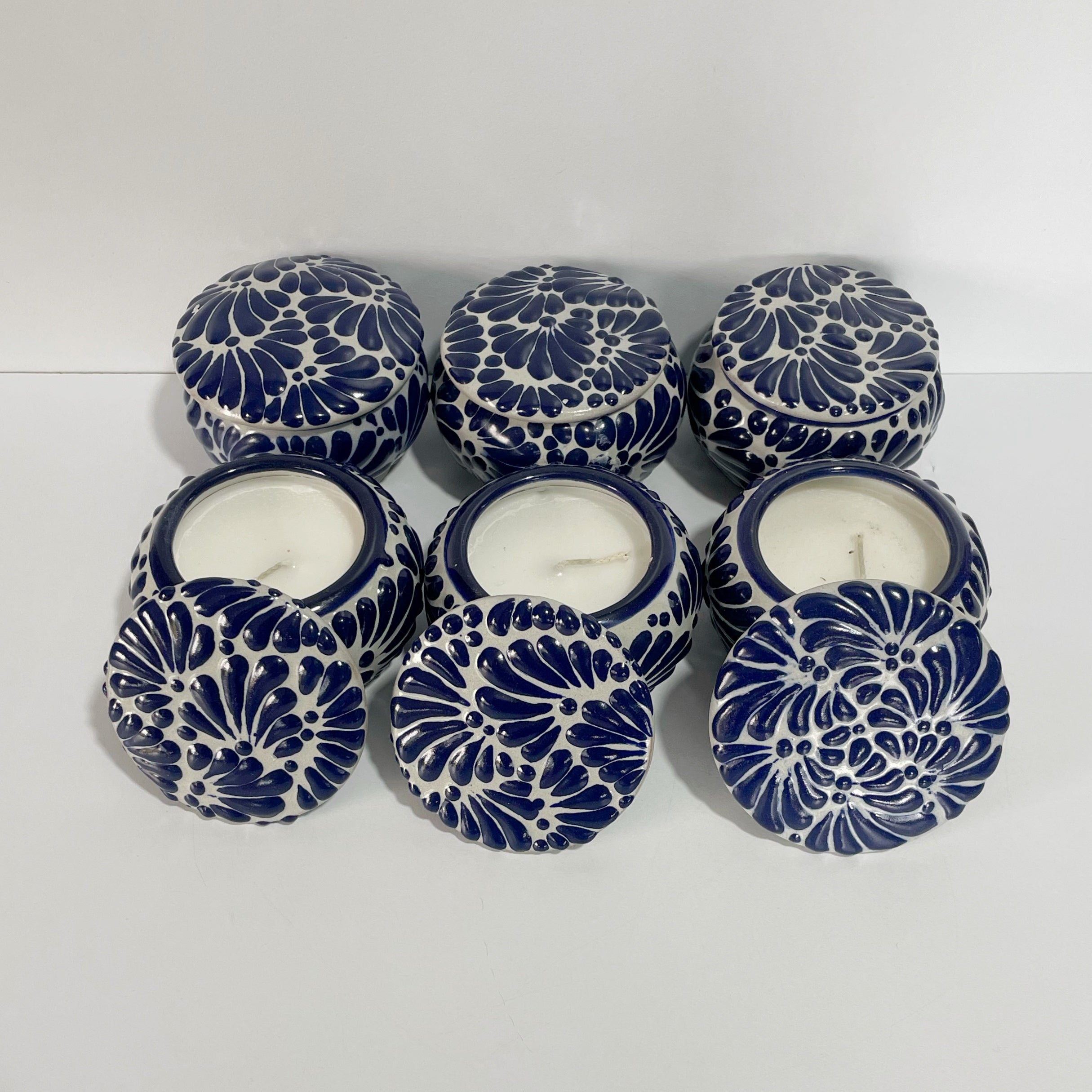 PAQUETE VELA ALHAJERO TAPA PLANA NO PERSONALIZADO FONDO BLANCO MIK AZUL COBALTO