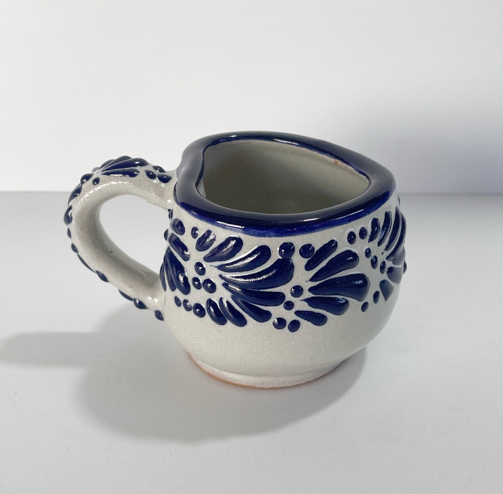 TAZA FORMA DE CORAZON CHOCOLATERA CHICA CENEFA MIK AZUL COBALTO