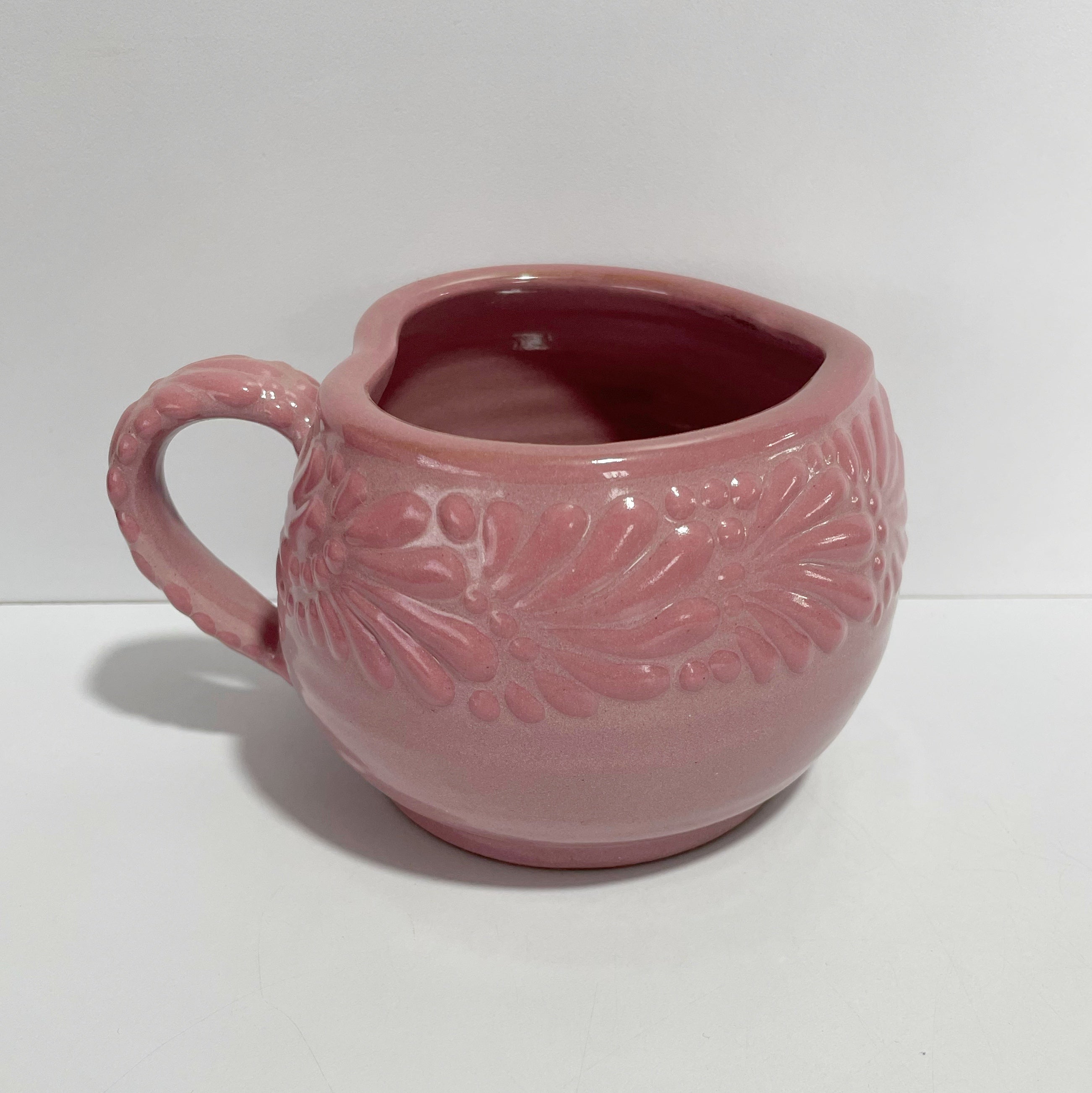 TAZA FORMA CORAZON CHOCOLATERA GRANDE FONDO ROSA CENEFA MIK ROSA