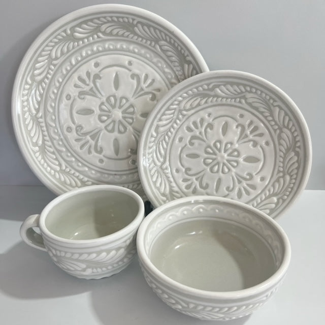 VAJILLA PARA 4 PERSONAS BLANCO