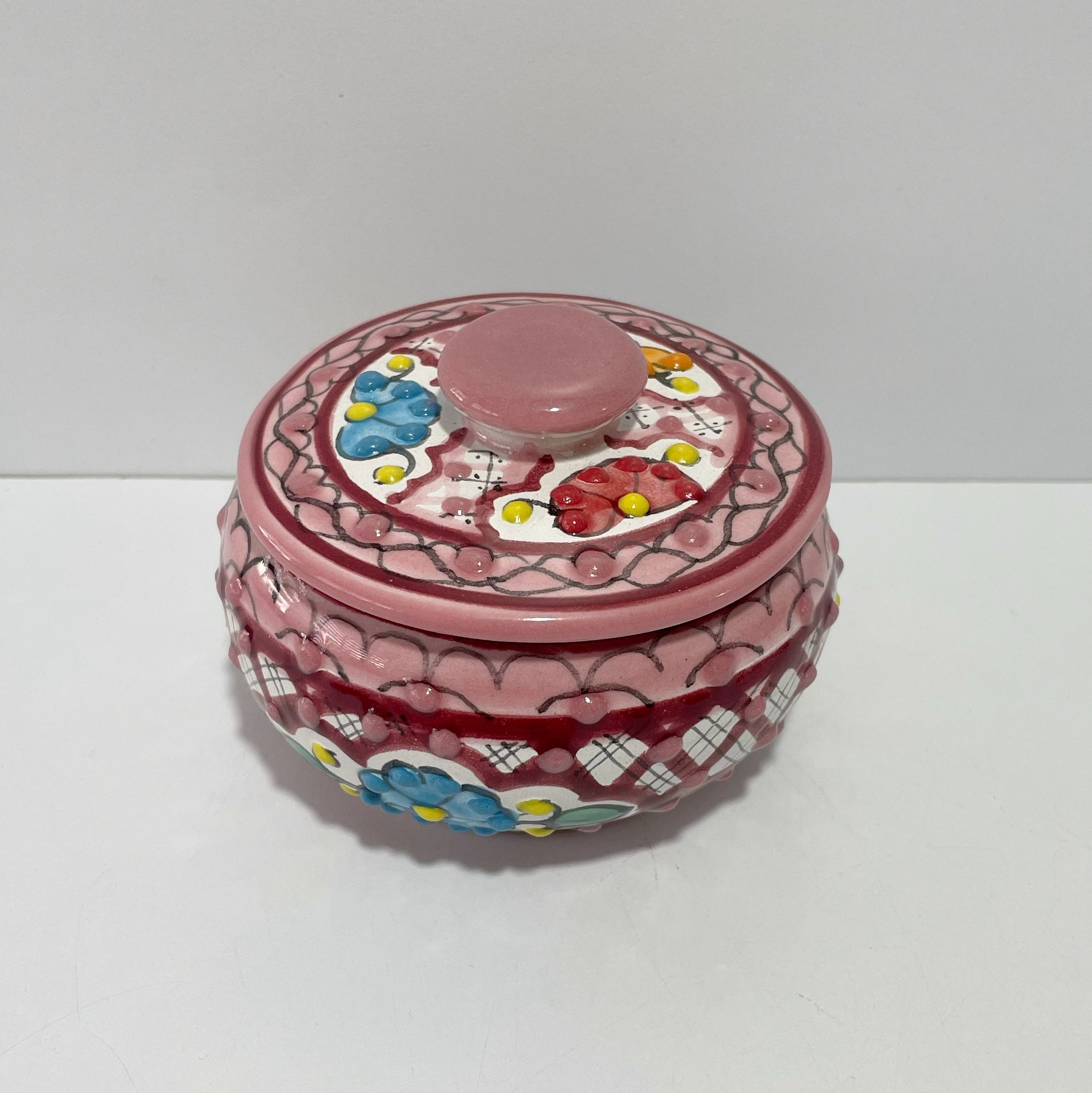 ALHAJERO TAPA BOTON FONDO TRADICIONAL DECORADO ROSA FLORES MULTICOLOR