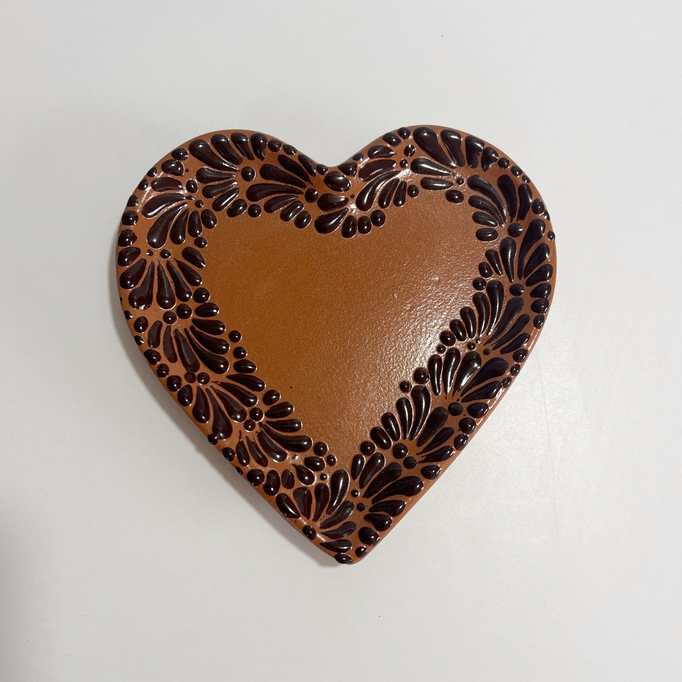 PLATO DE CORAZON 16 CM FONDO CAFE MIK CENEFA CAFE CHOCOLATE