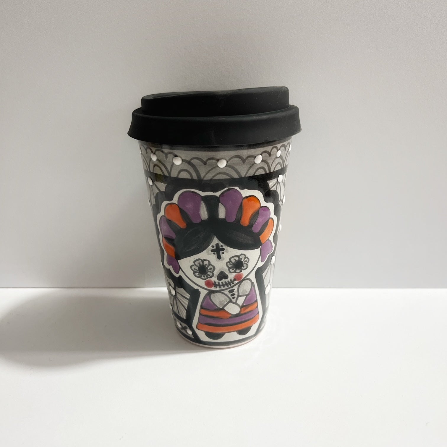 VASO DE CAFE 15 CM SIN ASA MUÑECA LISTONES CATRINA