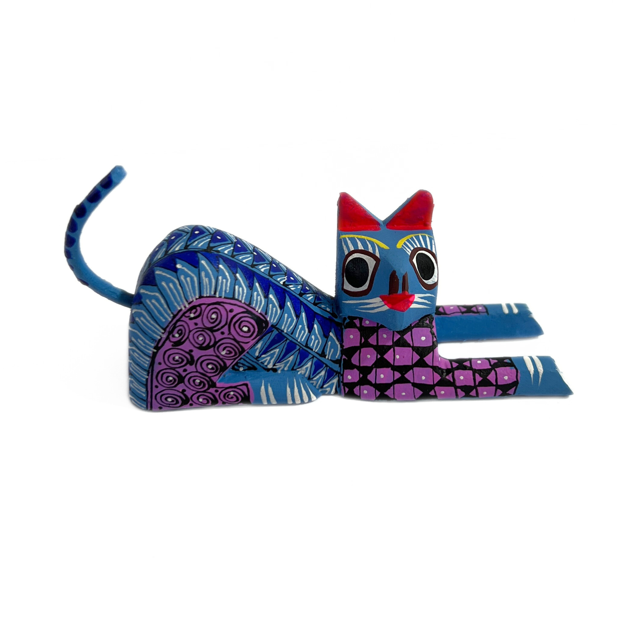 ALEBRIJE DE MADERA GATO ECHADO AZUL CON MORADO