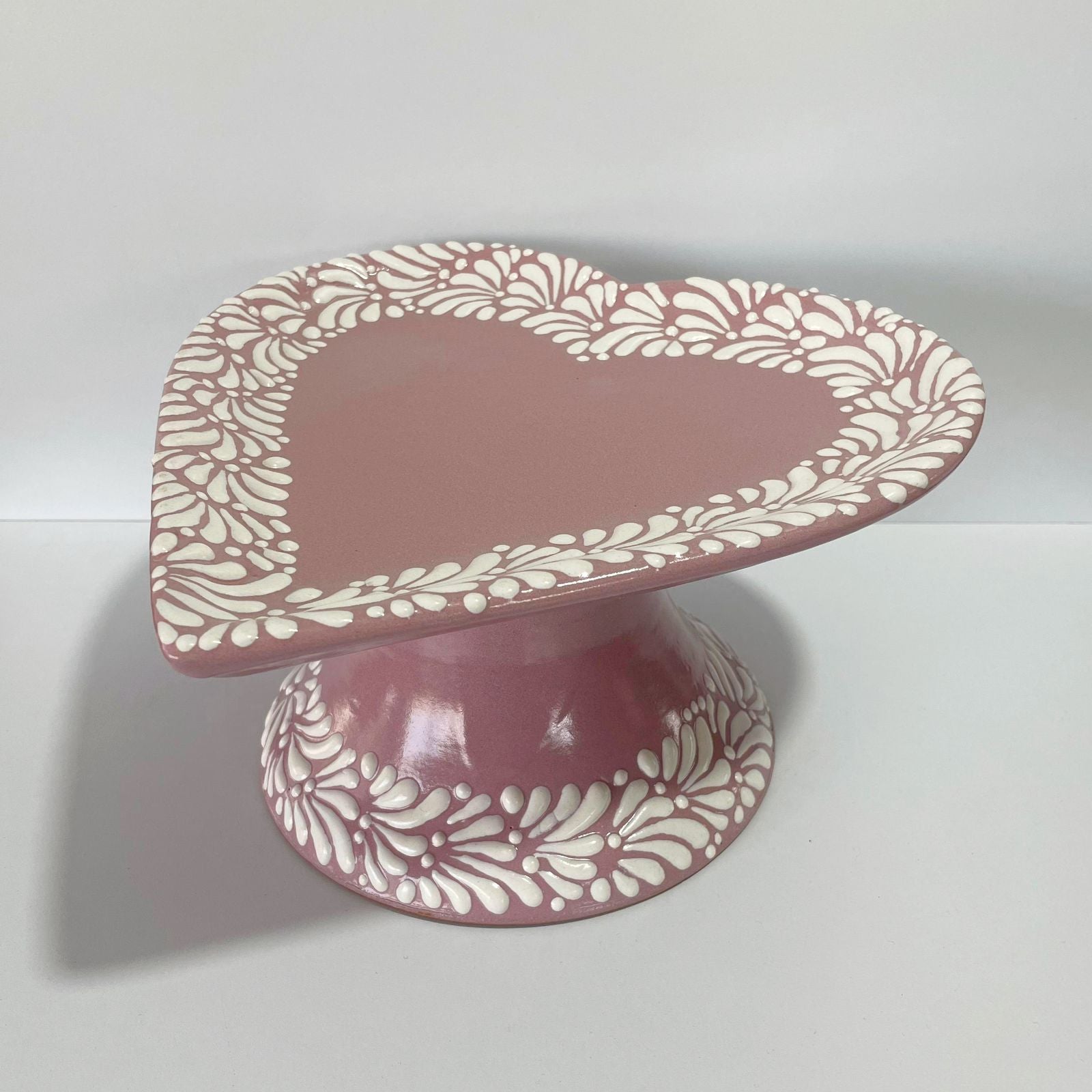 BASE PARA PASTEL FORMA DE CORAZON GRANDE FONDO ROSA CENEFA MIK BLANCO