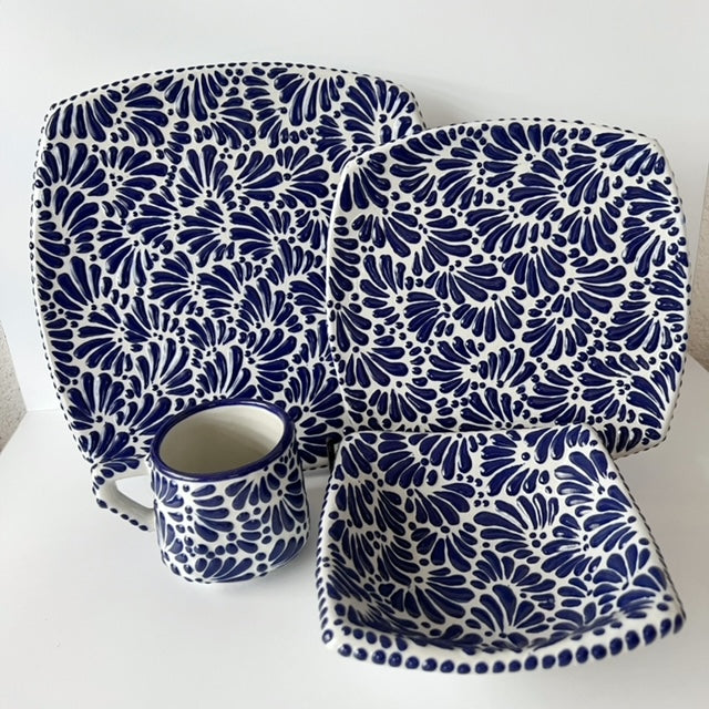 VAJILLA PARA UNA PERSONA AZUL COBALTO SEMICUADRADA
