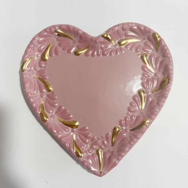 PLATO DE CORAZON 16 CM FONDO ROSA MIK CENEFA ROSA DESTELLOS DE ORO